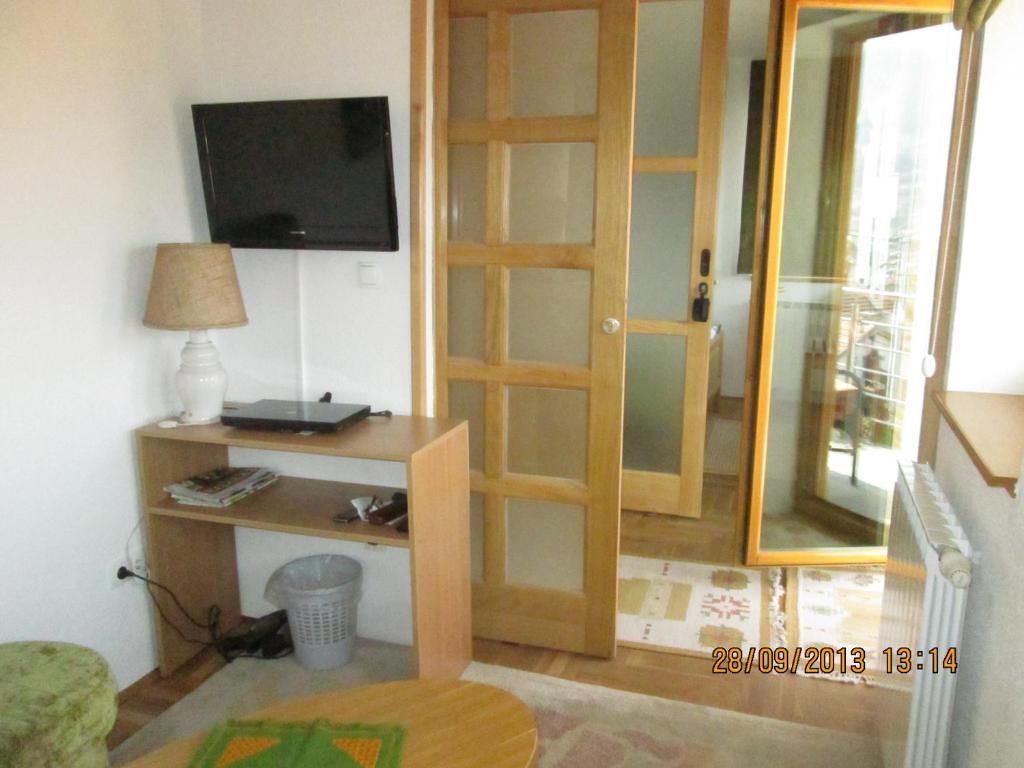 Villa Una 2*