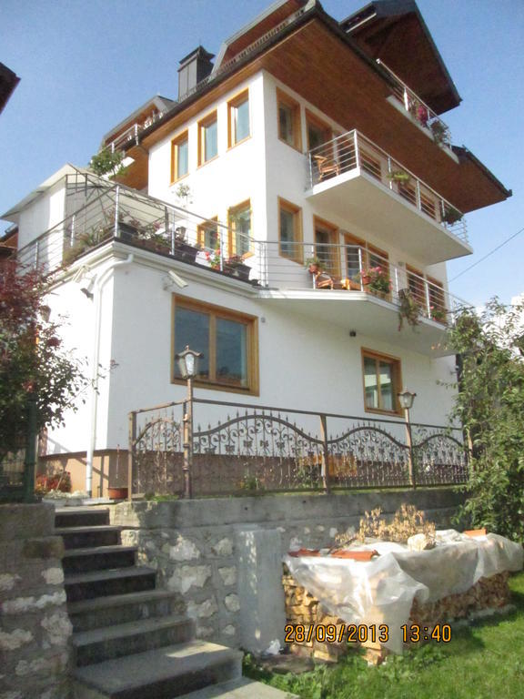 Villa Una Guest house 2*